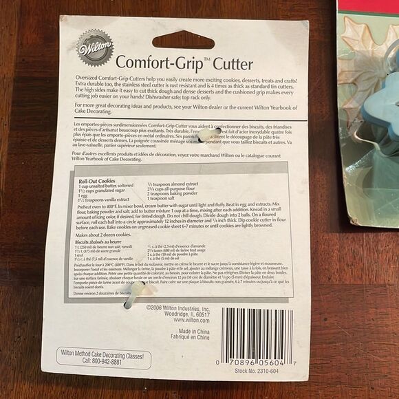 3 Wilton Comfort Grip Cookie Cutter New Snowflake Snowman Christmas Tree - Picture 5 of 6